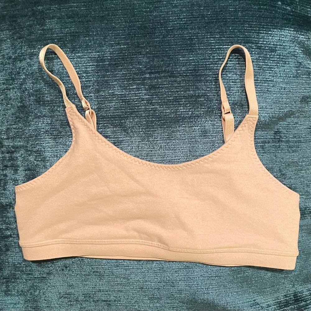EUC RARE Girls Ivivva by Lululemon Bralette. Size 14. Light Beige/Sand.